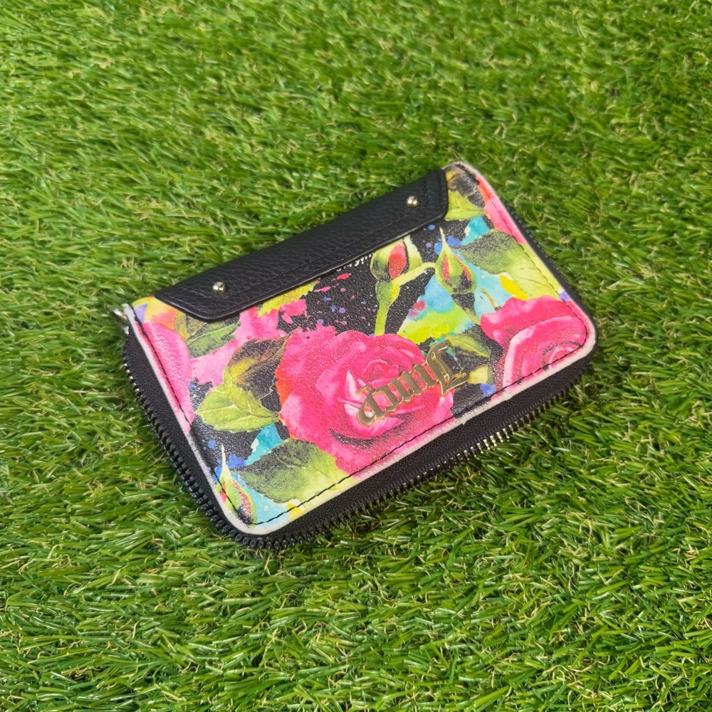 Juicy Couture Black and‎ White Wallet with Metallic Trim